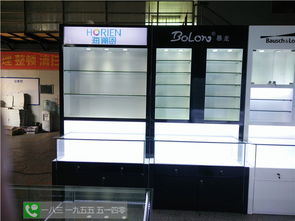 深圳哪里可以定做烤漆眼镜展示柜？珠宝手表、皮具箱包、玻璃货架柜定制指南
